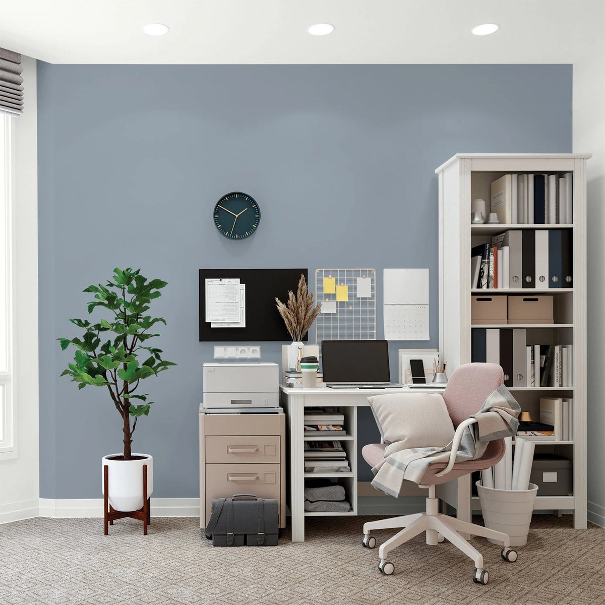 Interior Paint Gray Semi-Gloss 1 Gallon T13186