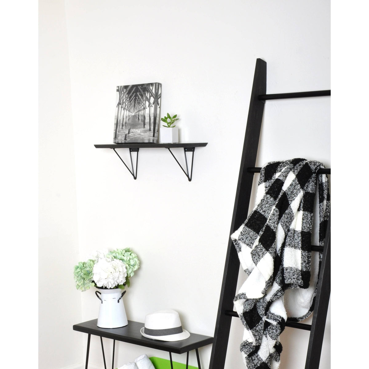 Dark Brown Wood Bracket Shelf C822020