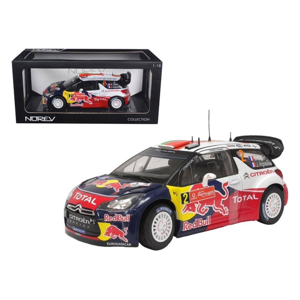 1/18 Diecast Model Car F82597