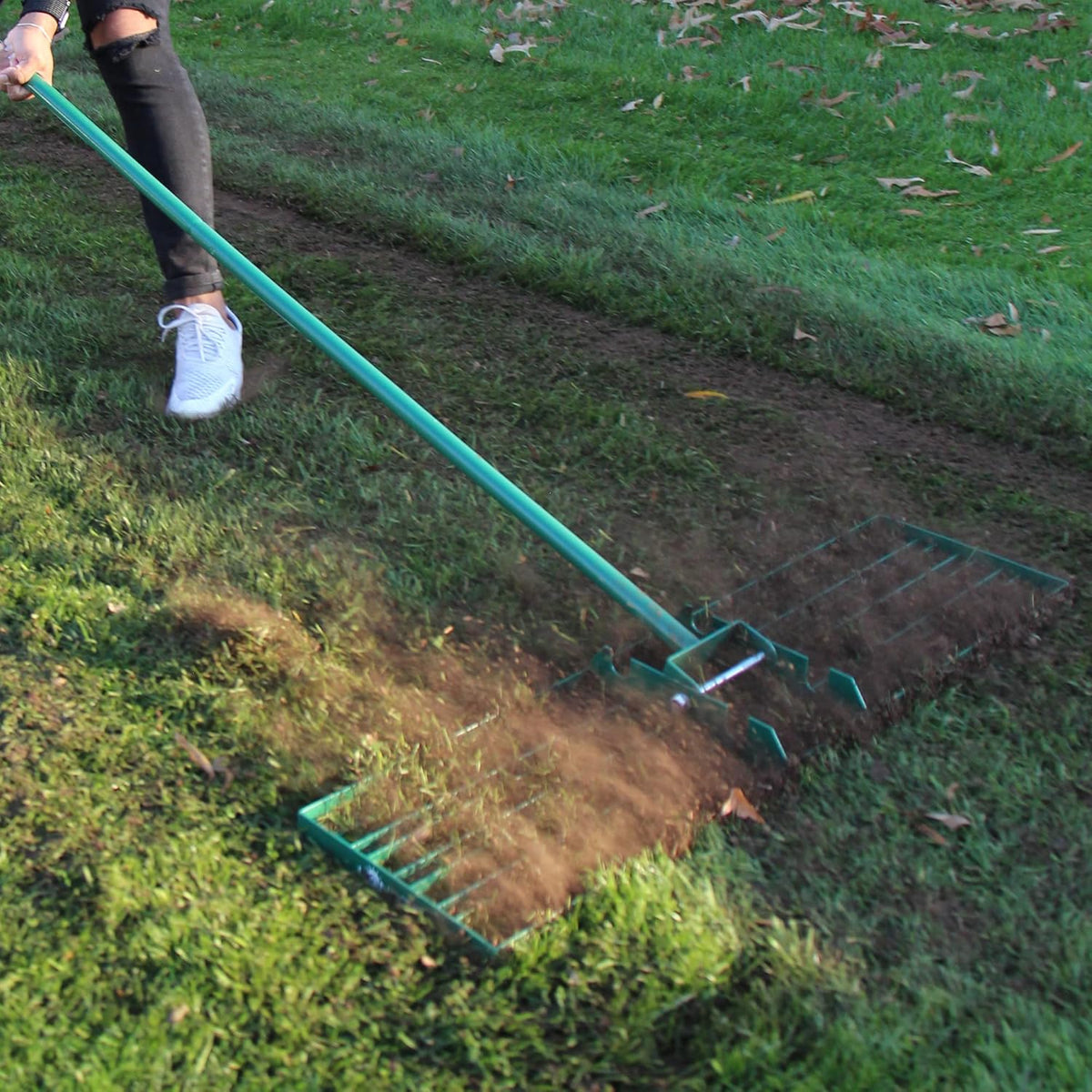 36 Inch Wide 72 Inch Handle Powder Coated Lawn Leveler Rake I8054