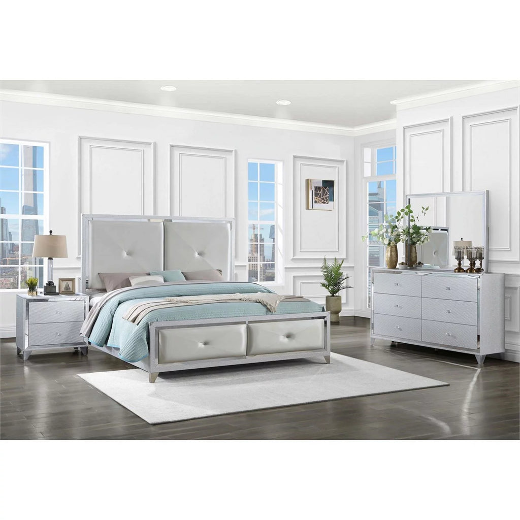 4-piece Wood Tufted Eastern King Bedroom Set L372798