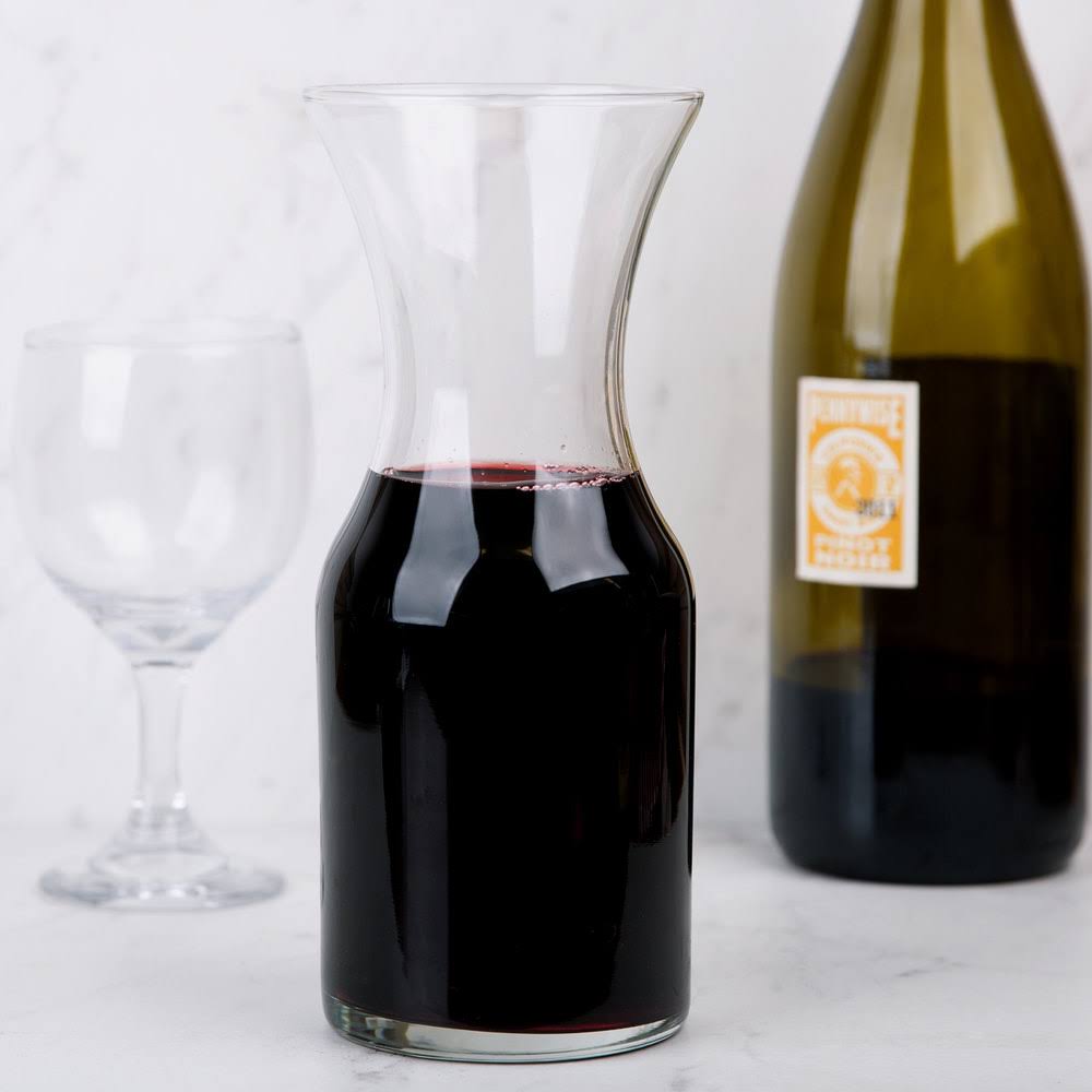 21-1/4 oz. Glass Decanter V636