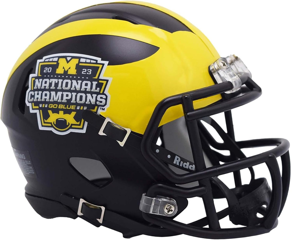 College Mini Helmet B894