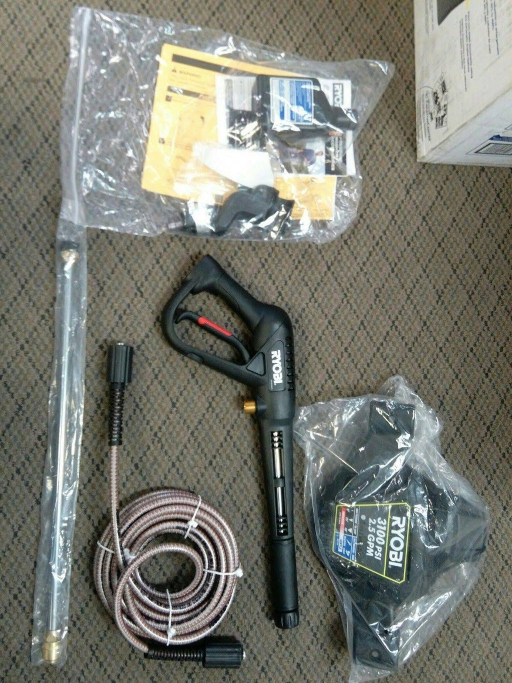 3100-PSI 2.5-GPM Gas Pressure Washer L31509