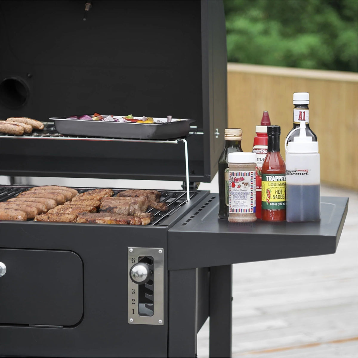 Charcoal Grill G263939