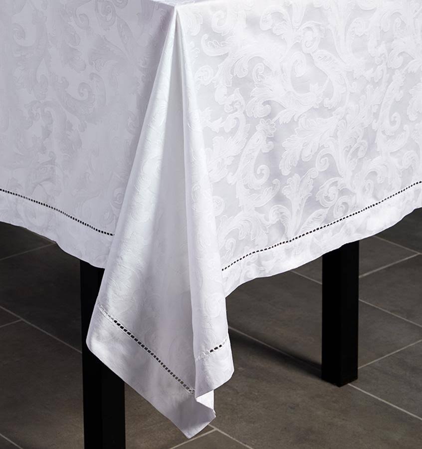 Grey Table Linens B780